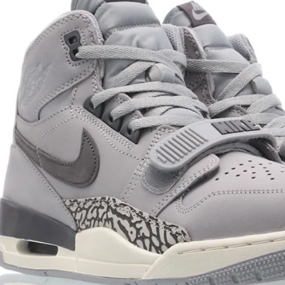 Jordan legacy 322 discount